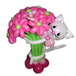 Букет цветов из шаров "Котенок с цветами"