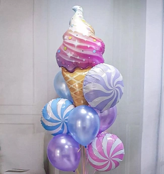 Букет из воздушных шаров "Карамельки с мороженым"