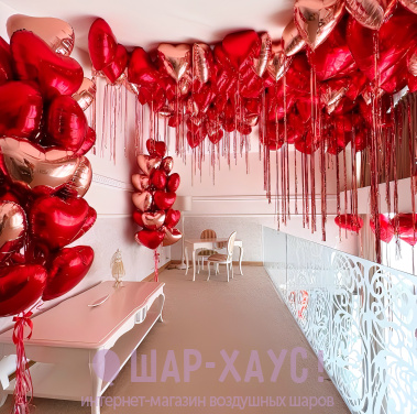 Фотозона из фольгированных шаров "Буря сердец" фото