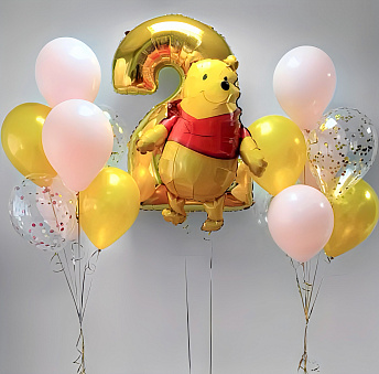 Композиция из шаров "Винни Пух"