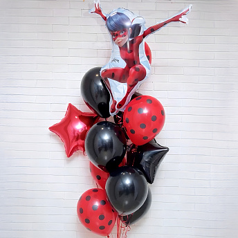 Фонтан из воздушных шаров "Леди Баг"