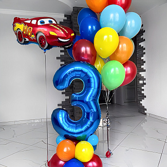 Композиция из шаров со стойкой "Тачки" 