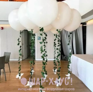 Воздушный шар гигант с флористическим декором фото