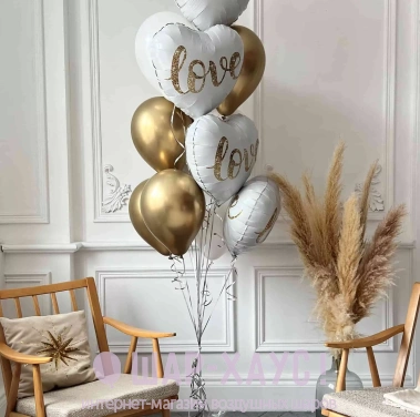 Фонтан из шаров на свадьбу "Love" фото
