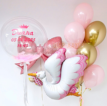 Композиция из шаров на выписку "Аист девочке"