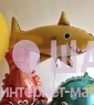 Фольгированная фигура "Желтая веселая акула"