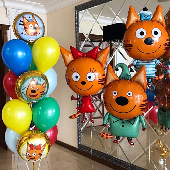 Композиция из шаров "Три кота и фонтан"