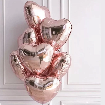 Букет из шаров "Сердца розовое золото"