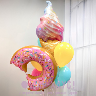 Букет из воздушных шаров "Вкусняшка" фото