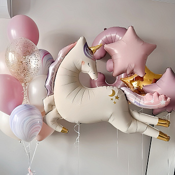 Композиция из шаров "Летящий единорог"