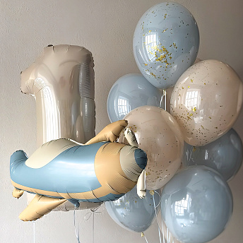 Композиция из шаров "Стеклянный самолетик" 