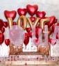 Фотозона из фольгированных шаров "LOVE"