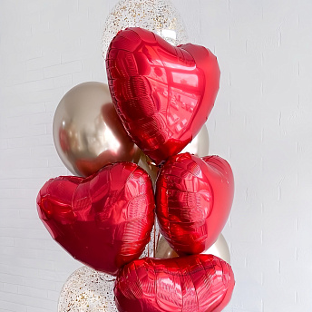 Фонтан из 10 воздушных шаров "Любовь"