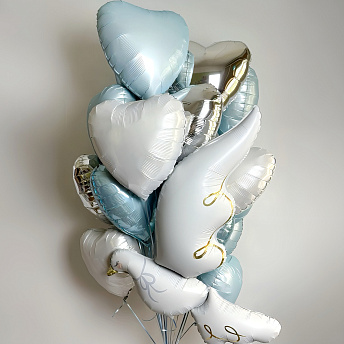 Букет из шаров "Волшебная голубка"