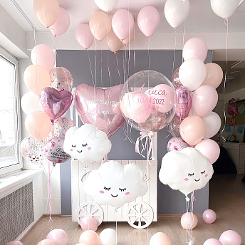 Композиция из шаров "Розовый персик"