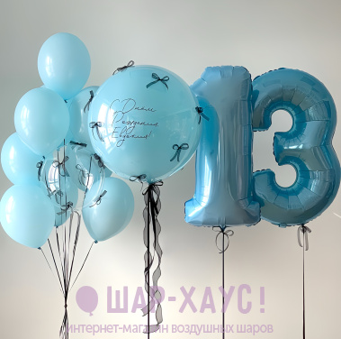 Композиция из шаров "Небесные бантики"  фото