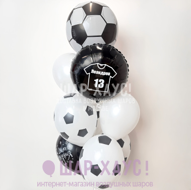 Фонтан из шаров "Футболист" фото