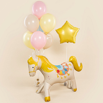 Композиция из шаров "Любимая цирковая лошадка" 