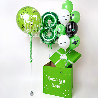 Композиция из шаров с коробкой и цифрой "Minecraft"